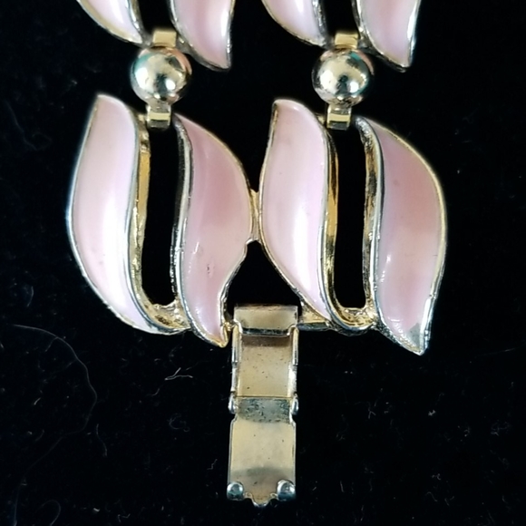 🐚💎VINTAGE LATCH-STYLE BRACELET - Picture 2 of 4